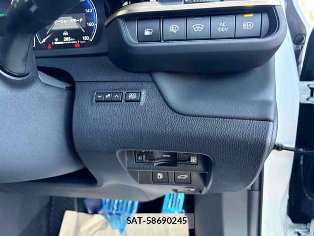 Toyota Crown Sports 2024-11 6790903-15