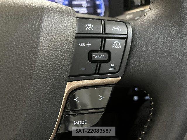 Toyota Crown Sports 2023-12 6790915-17