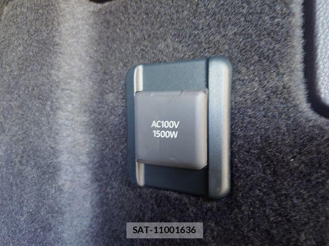 Toyota Crown Sports 2024-07 6790913-24