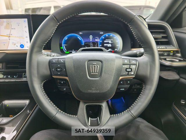 Toyota Crown Sports 2024-02 6790917-1