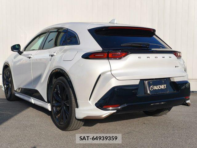 Toyota Crown Sports 2024-02 6790917-2