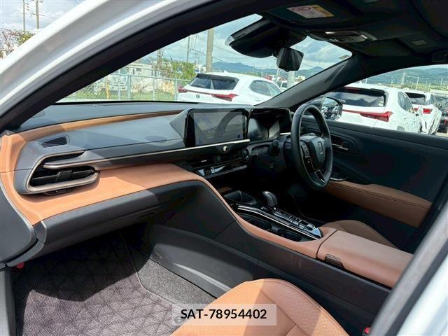 Toyota Crown Sports 2024-04 6790931-11