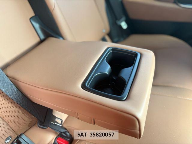 Toyota Crown Sports 2024-06 6790908-12