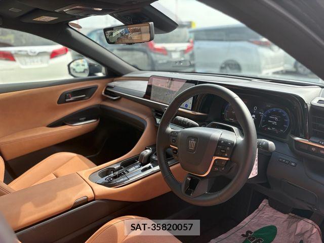 Toyota Crown Sports 2024-06 6790908-18