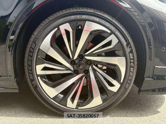 Toyota Crown Sports 2024-06 6790908-4