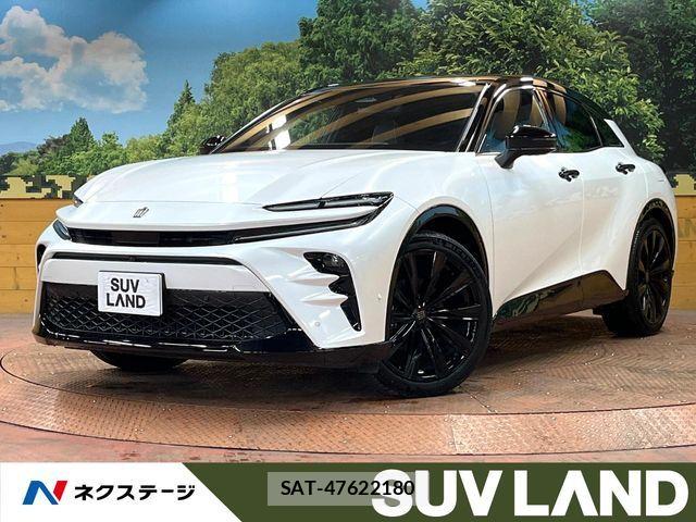 Toyota Crown Sports 2023-12 6790946-0