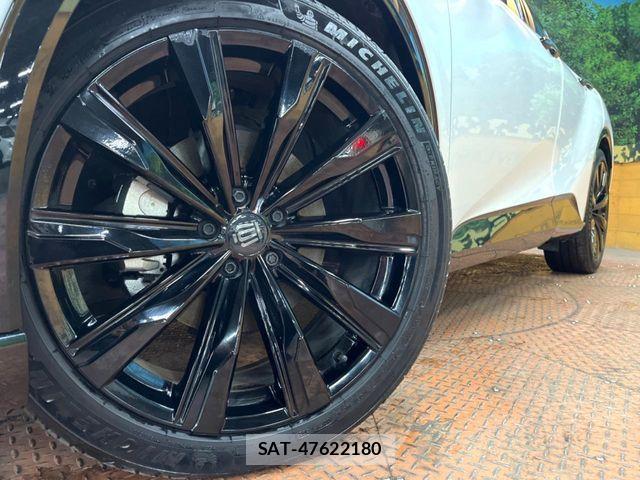 Toyota Crown Sports 2023-12 6790946-14