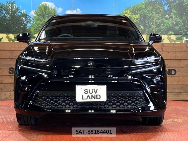 Toyota Crown Sports 2024-03 6814420-13
