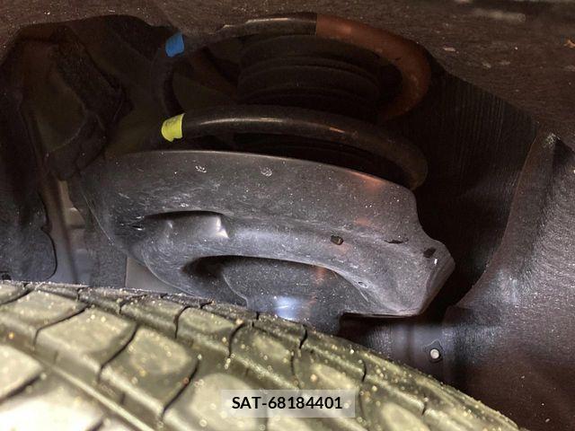 Toyota Crown Sports 2024-03 6814420-19