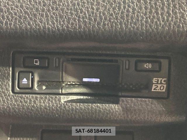 Toyota Crown Sports 2024-03 6814420-6