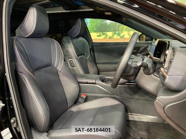 Toyota Crown Sports 2024-03 6814420-7
