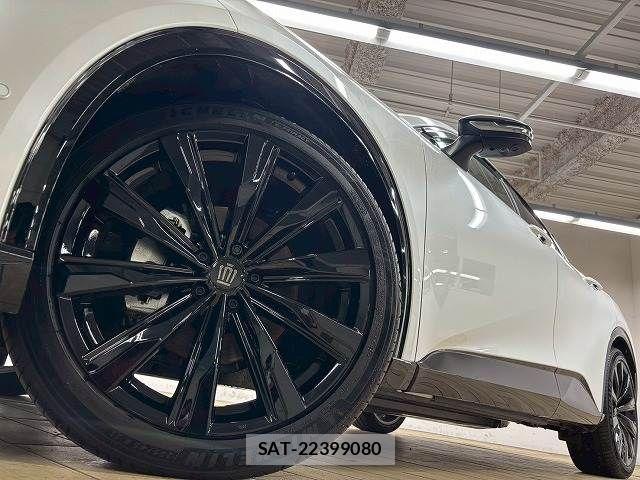 Toyota Crown Sports 2024-07 6814415-12