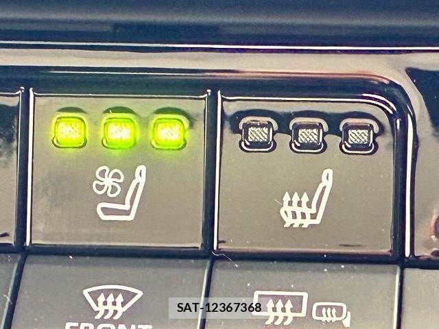 Toyota Crown Sports 2024-07 6814421-9