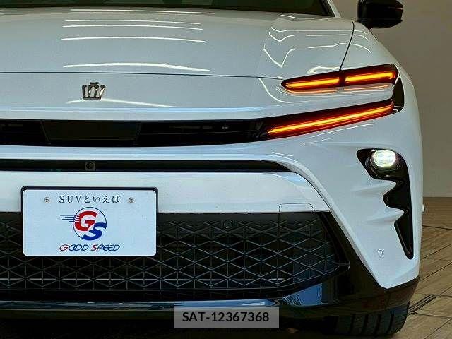 Toyota Crown Sports 2024-07 6814421-18