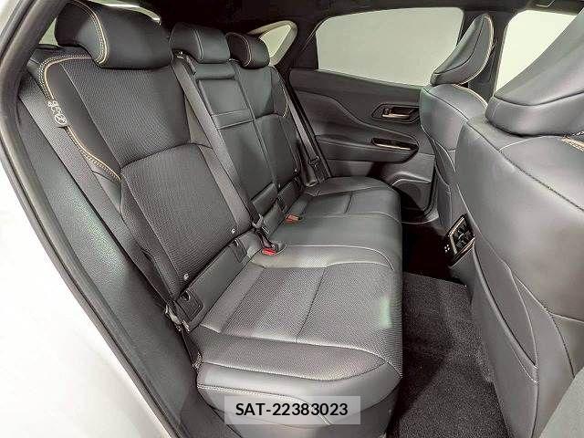 Toyota Crown Sports 2024-10 6814412-5