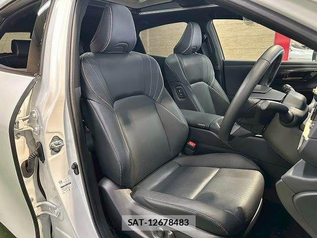 Toyota Crown Sports 2023-11 6814417-8
