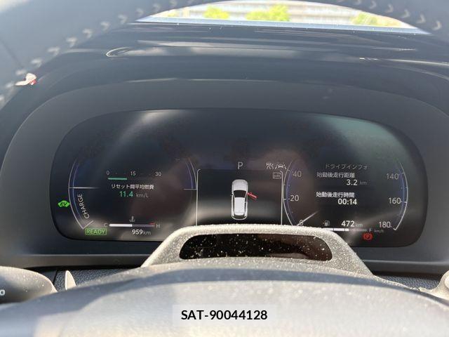 Toyota Crown Sports 2024-11 6903770-26