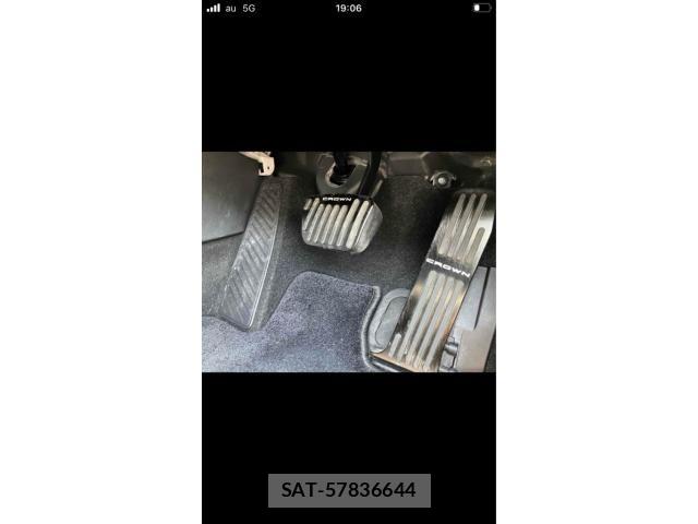 Toyota Crown Sports 2025-03 6903754-8