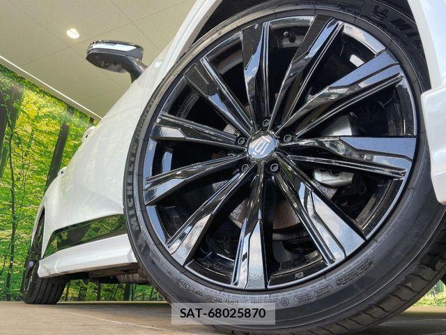 Toyota Crown Sports 2024-09 6903758-11