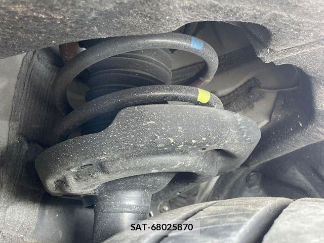 Toyota Crown Sports 2024-09 6903758-18