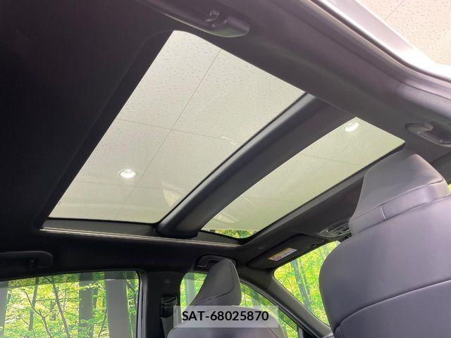 Toyota Crown Sports 2024-09 6903758-2