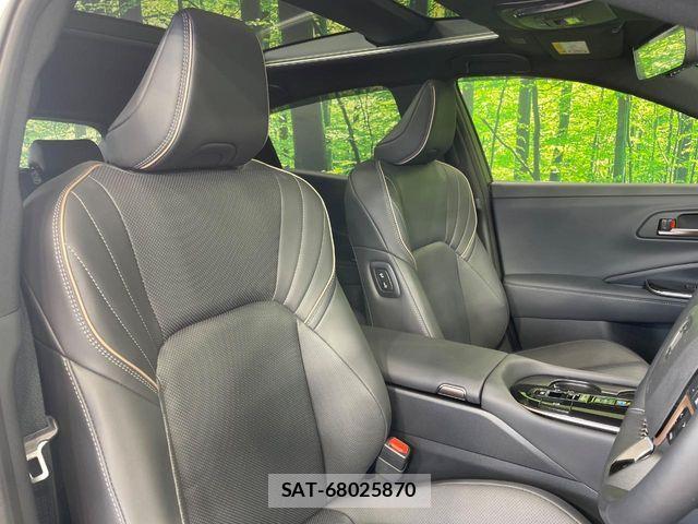 Toyota Crown Sports 2024-09 6903758-6