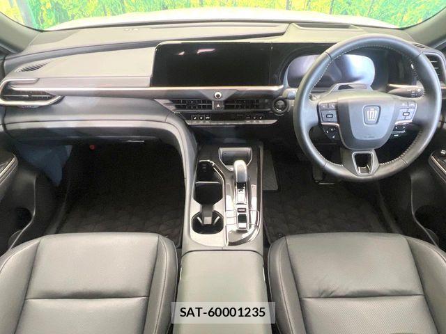 Toyota Crown Sports 2024-04 6992807-1