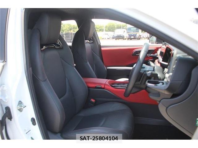 Toyota Crown Sports 2024-05 6992803-23