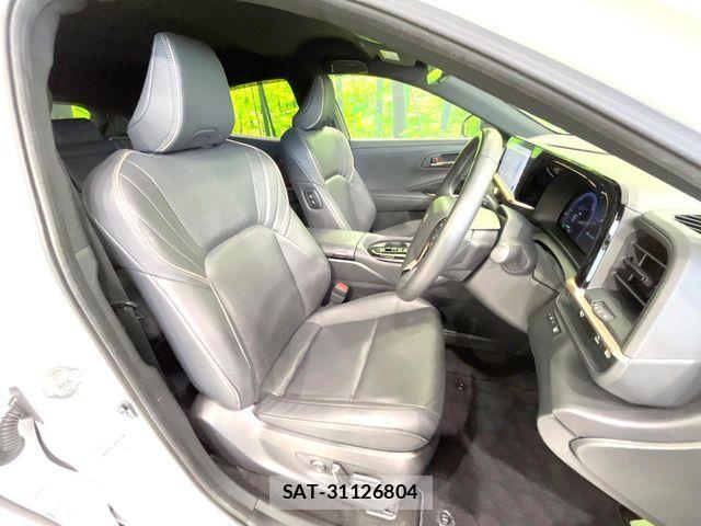 Toyota Crown Sports 2024-09 6992832-7