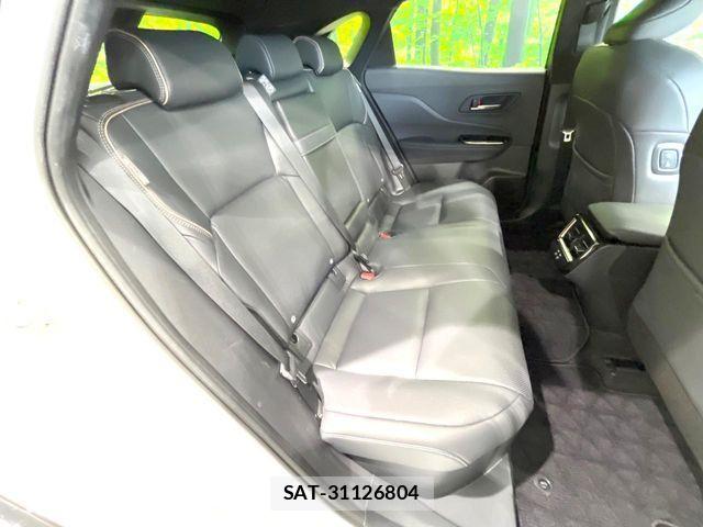 Toyota Crown Sports 2024-09 6992832-8