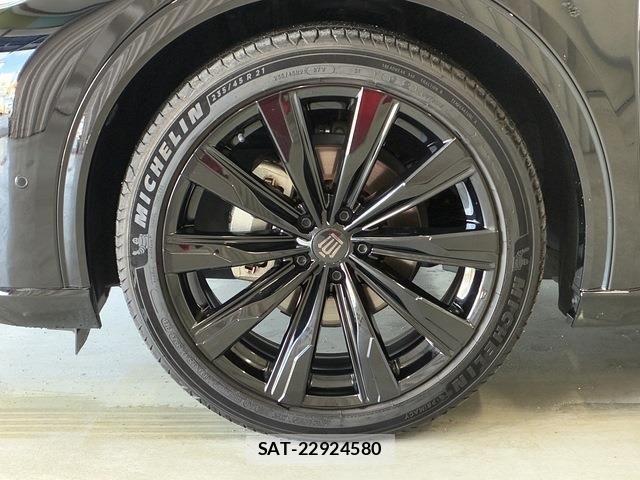Toyota Crown Sports 2024-04 7020269-10