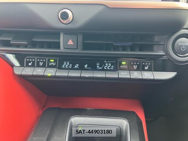 Toyota Crown Sports 2024-03 7058077-21