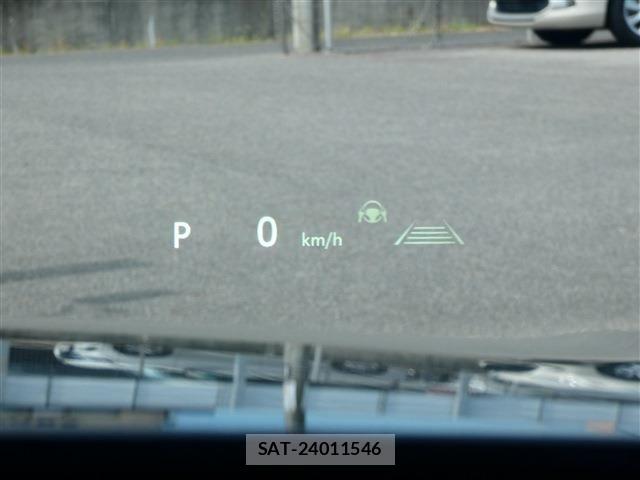 Toyota Crown Sports 2025-03 7058080-9