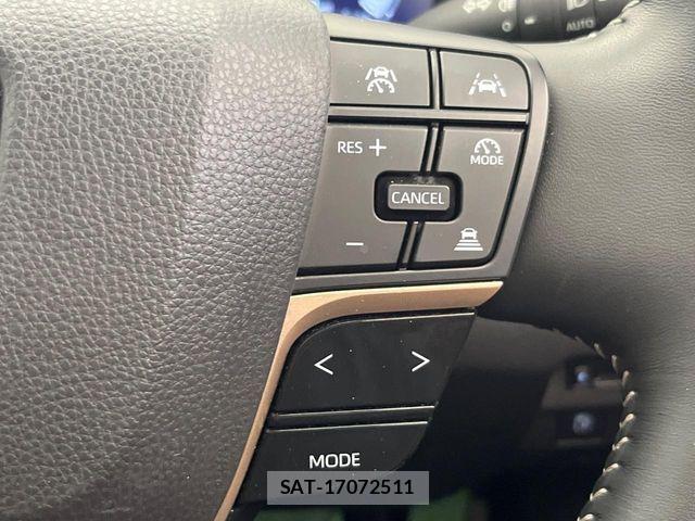 Toyota Crown Sports 2023-12 7216727-15