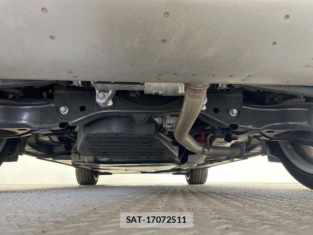 Toyota Crown Sports 2023-12 7216727-18