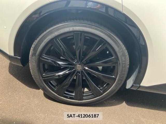 Toyota Crown Sports 2024-03 7216732-3