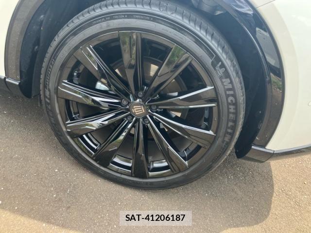 Toyota Crown Sports 2024-03 7216732-6