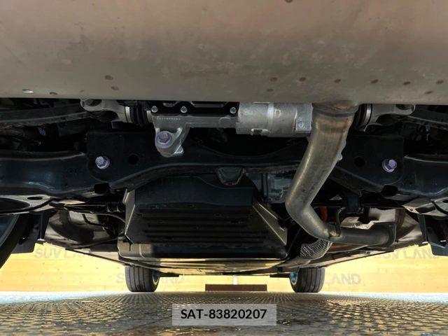 Toyota Crown Sports 2024-09 7216736-18
