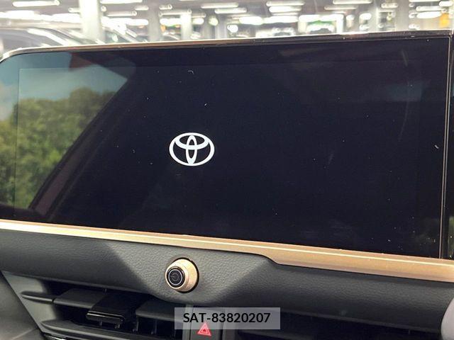 Toyota Crown Sports 2024-09 7216736-3