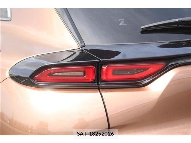 Toyota Crown Sports 2024-11 7216739-18