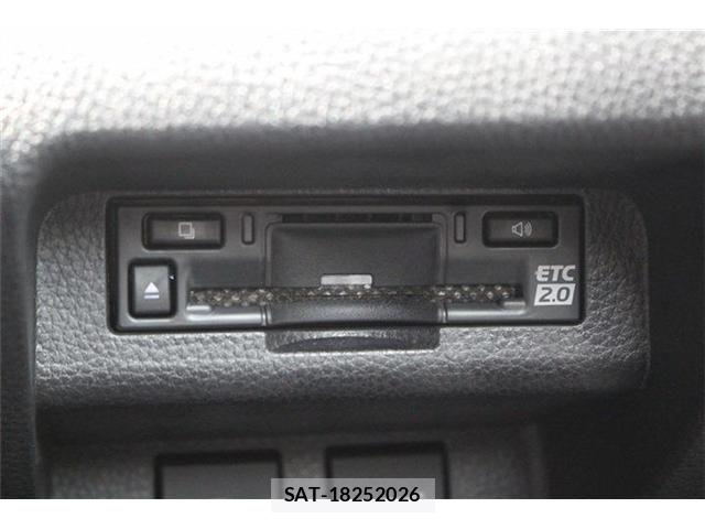 Toyota Crown Sports 2024-11 7216739-6