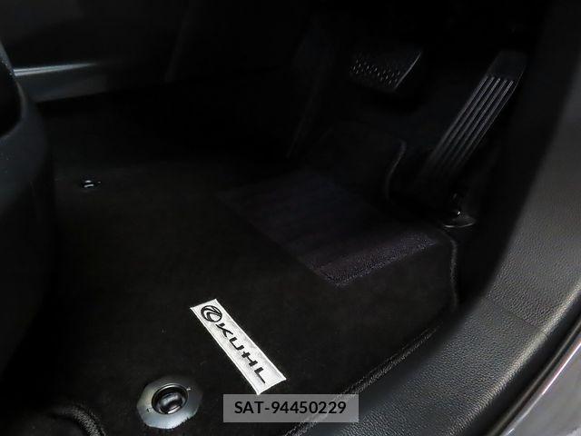 Toyota Crown Sports 2026-02 7216740-16