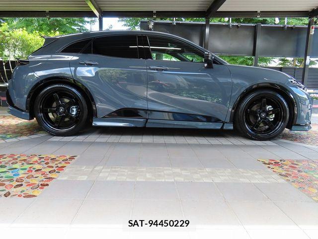 Toyota Crown Sports 2026-02 7216740-3