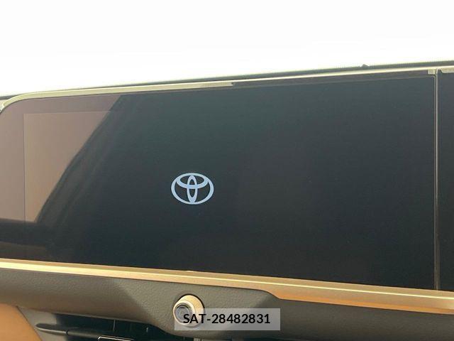 Toyota Crown Sports 2024-10 7216738-3