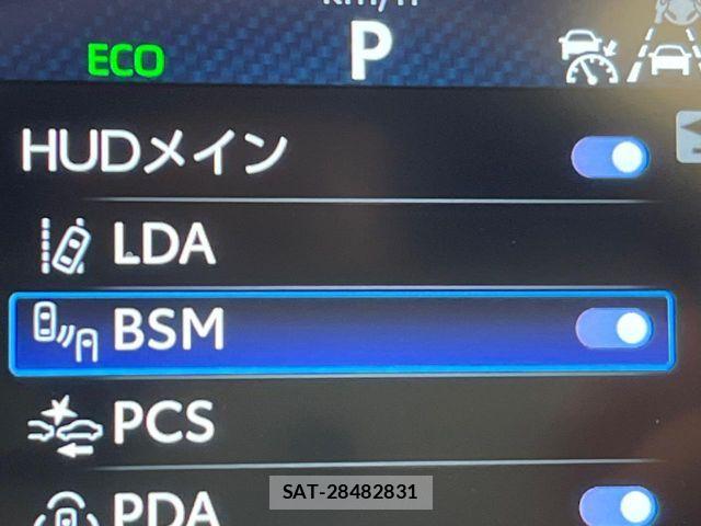 Toyota Crown Sports 2024-10 7216738-6