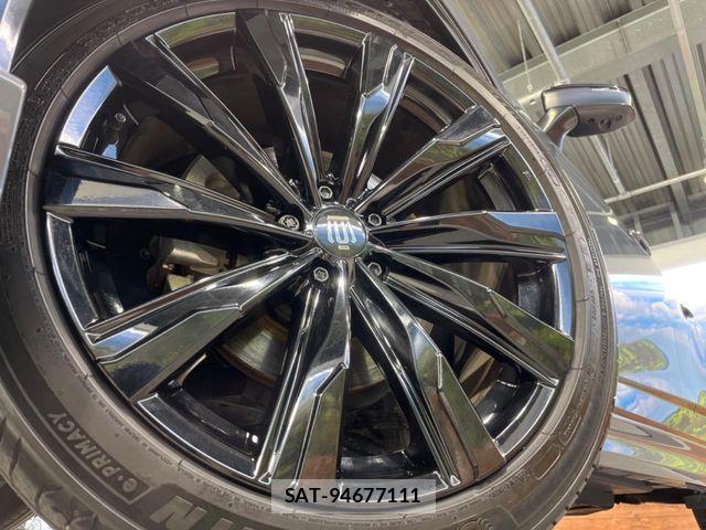 Toyota Crown Sports 2023-12 7216729-13