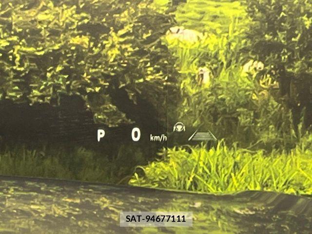 Toyota Crown Sports 2023-12 7216729-6