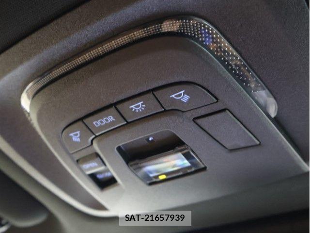 Toyota Crown Sports 2024-06 7216731-17