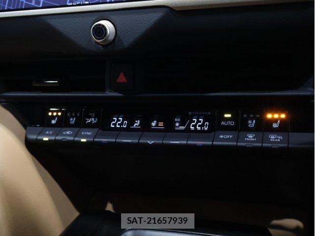 Toyota Crown Sports 2024-06 7216731-24