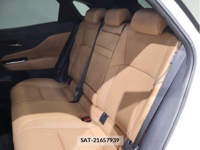 Toyota Crown Sports 2024-06 7216731-5